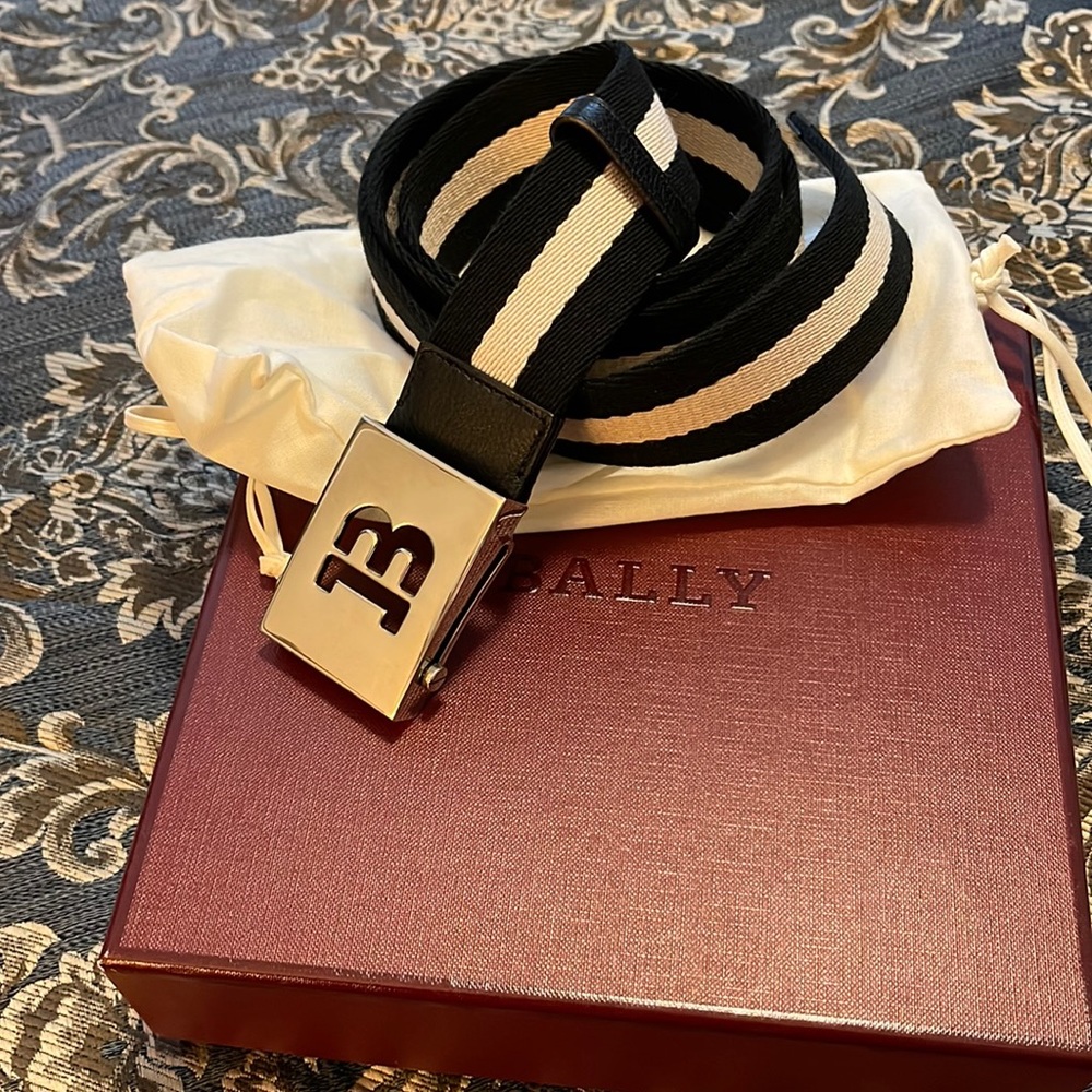 Men belt